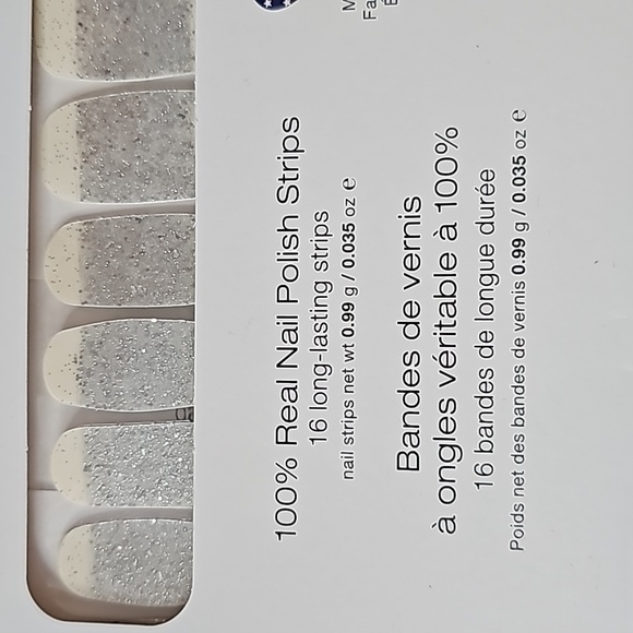 Color Street Nail Polish Strips 16 - Picture 3 of 6